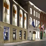 Flanders Hotel